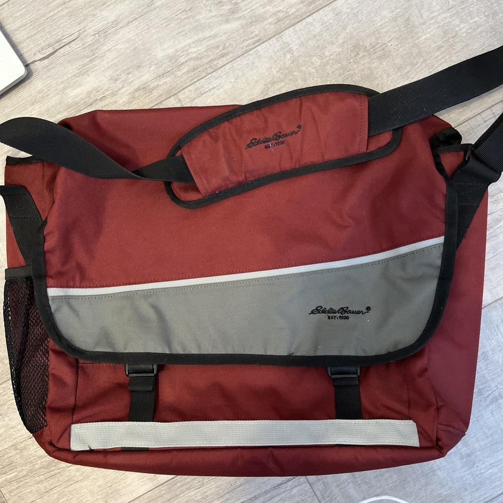Eddie Bauer Crossbody Messenger Bag Expandable Laptop Briefcase - Maroon
